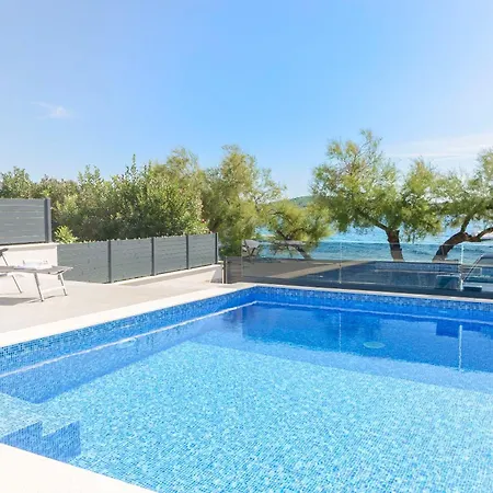 Apartment Adriatic With Pool *