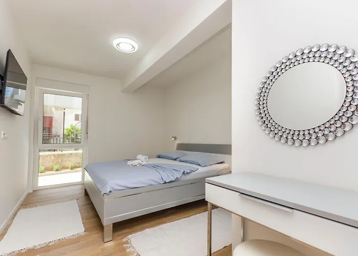 Adriatic With Pool * Vodice