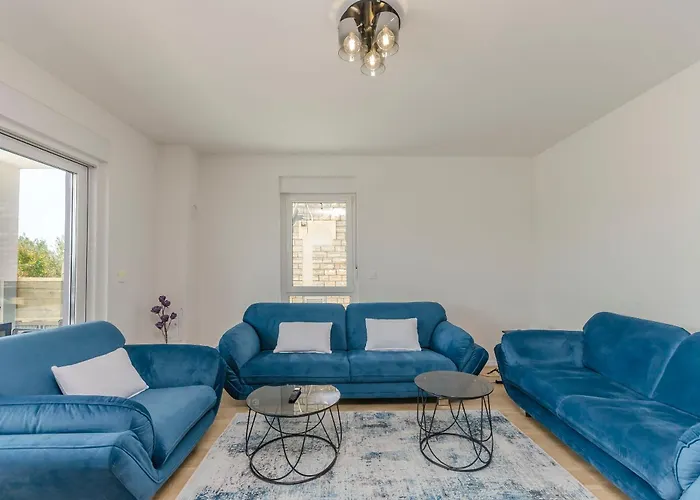 Appartement Adriatic With Pool Vodice