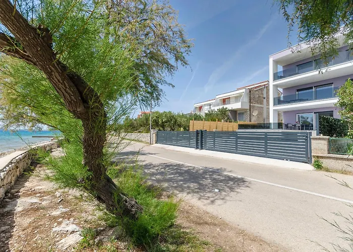 Adriatic With Pool Appartement